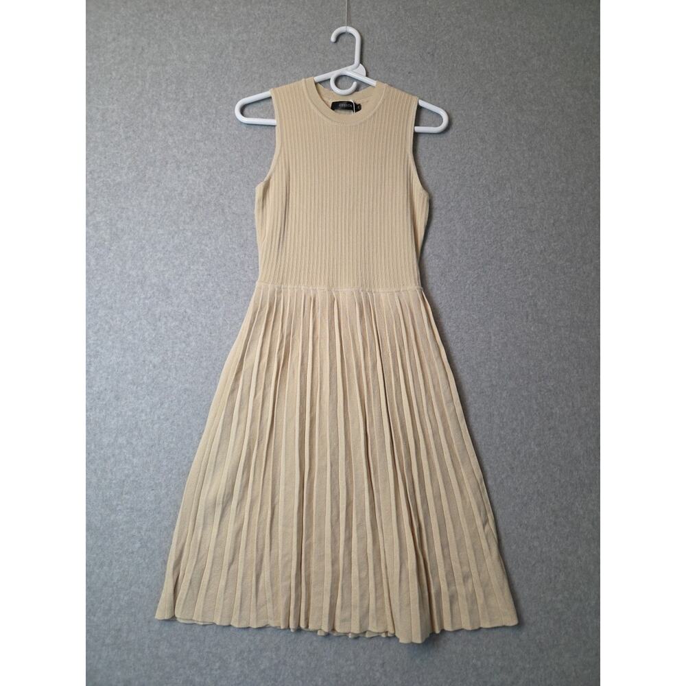 NWT Zesica Beige Ribbed Knit Pleated Skirt Swing Dress Women's Medium Stretch